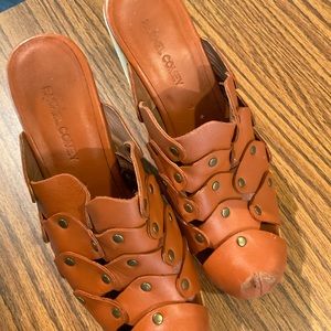 RACHEL COMEY Leather Rounded Toe Block Heel Platform Mules Size 36